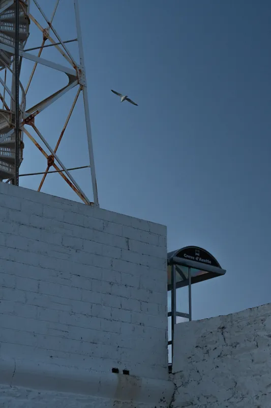 Harbor light, grève d'Azette, Jersey. 2024.